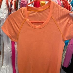 Lululemon shirt